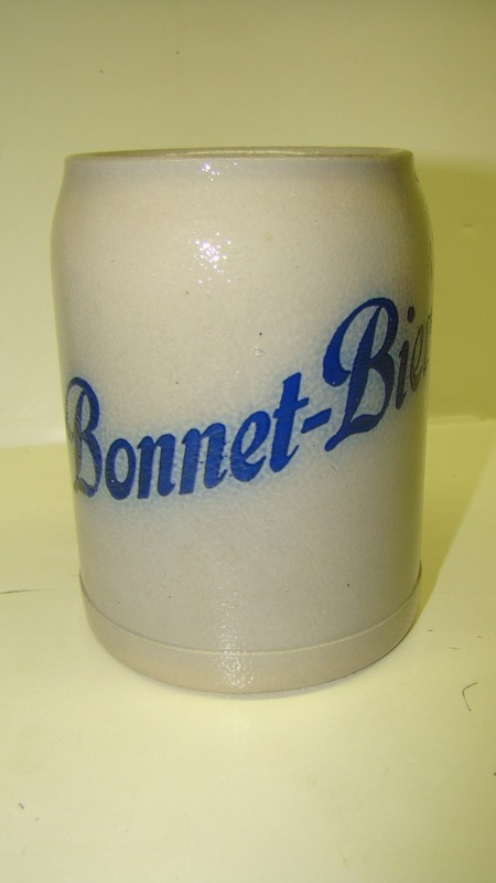 older 1950s German beer mug Bonnet Bier closed brewery Meisenheim Germany 0,5 L