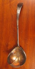 GLORIOUS ANTIQUE CW HURLL BOSTON SILVERSMITH MASSIVE FANCY ESTATE SPOON LADLE !