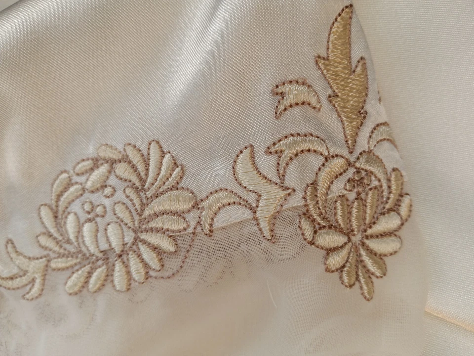 Jones New York Peignoir Set Long Bridal Kimono Slip Cream Embroidery Accent Sz M - Image 3 of 4
