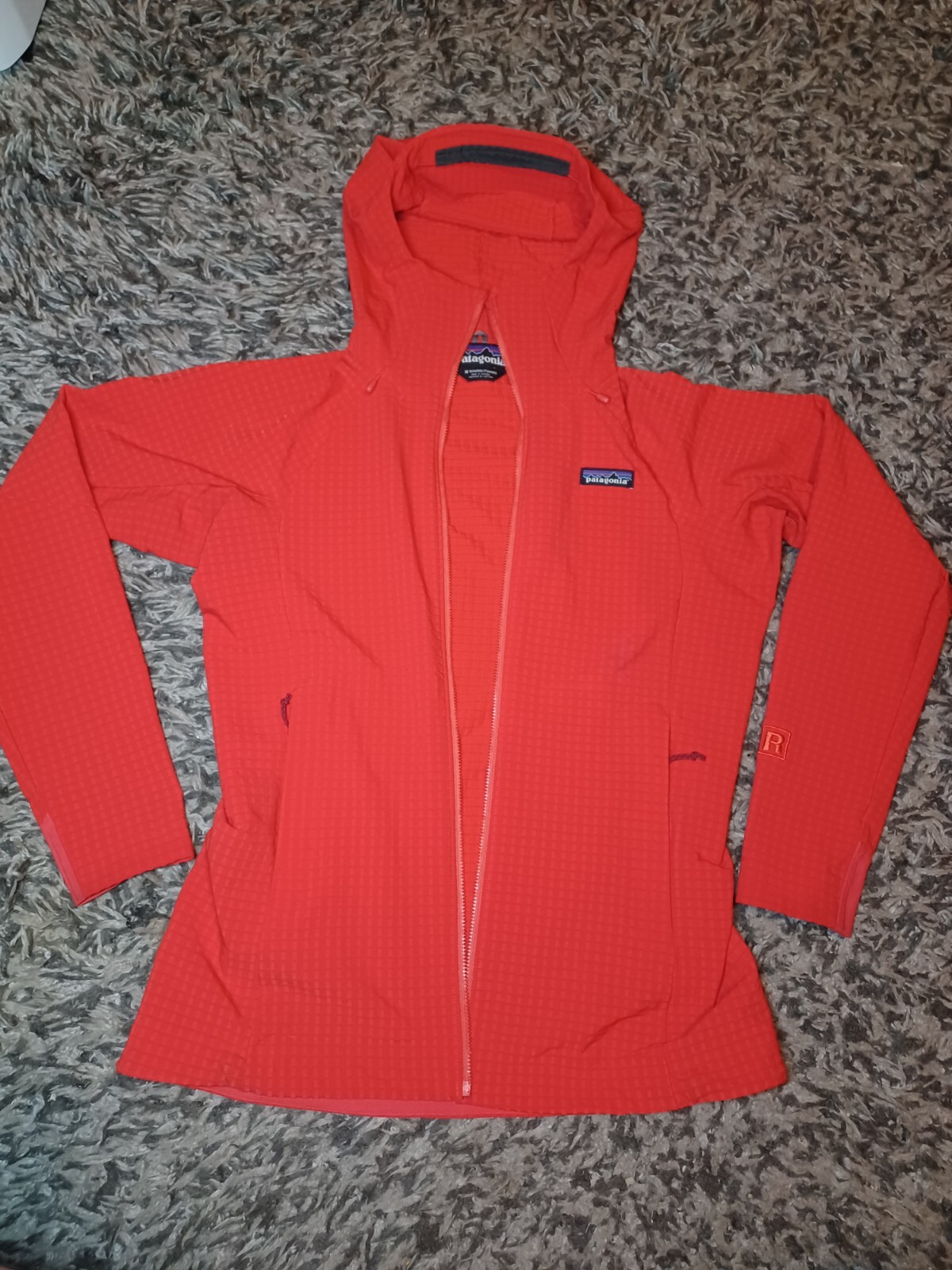 Patagonia Womenu0026#039;s R1 TechFace Hoody Women's Medium Catalan Coral NO  ZIPPER | eBay