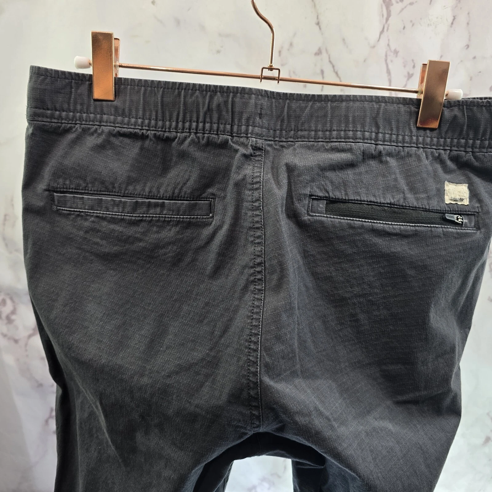 vuori crop organic cotton ripstop high rise pants