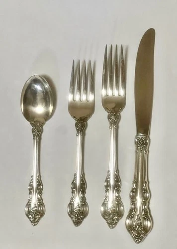 Towle El Grandee Sterling Silver  Flatware Set for 8,  32 Pieces in Total