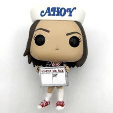 Figura Funko Pop Vinilo Televisión Stranger Things ROBIN Scoops Ahoy #922 Fuera de Caja