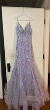 Women's Prom dress size 6 Never worn tags are still on