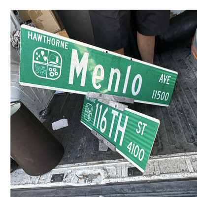 Hawthorne Menlo Ave 11500 & 116th St 4100 Green Street Signs (2)