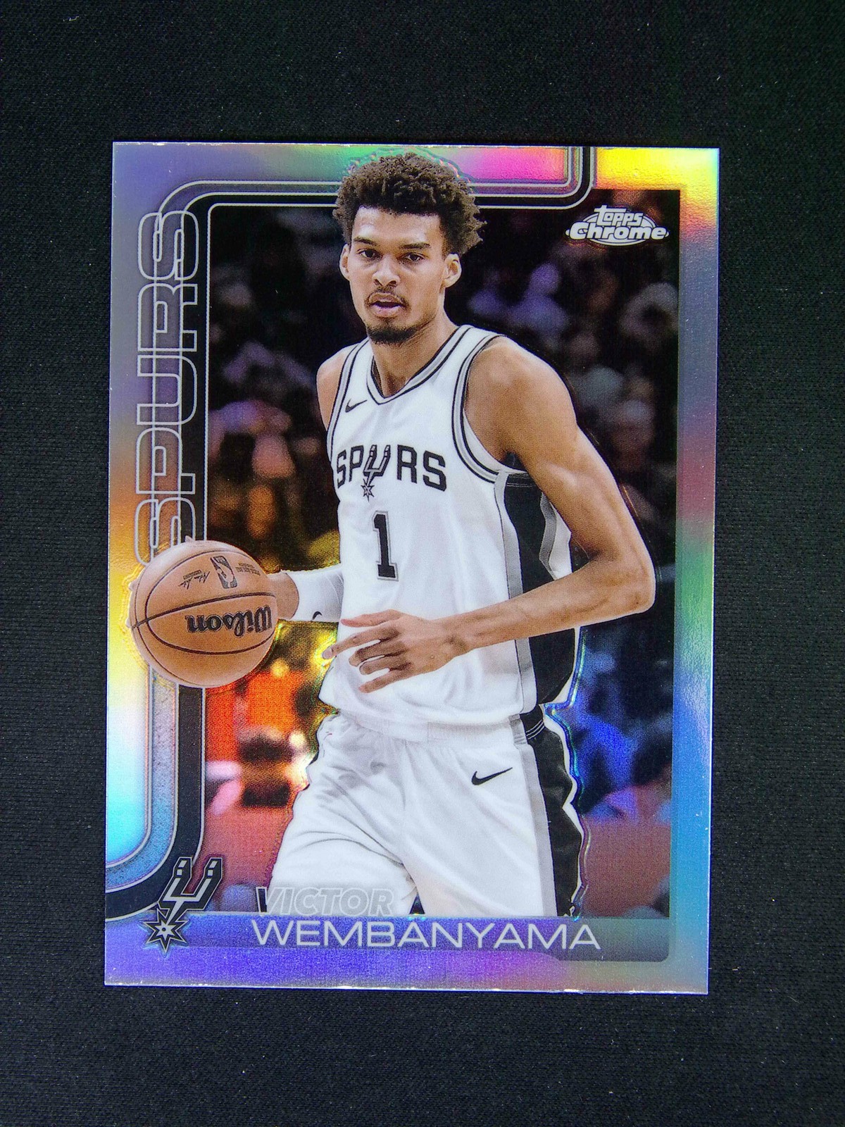2025-26 Topps Chrome Victor Wembanyama #221 Refractor