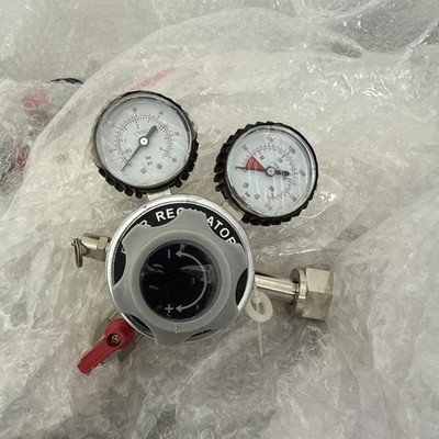 Dual Gauge Gasflasche CO2 Regler für Fassbier Homebrew Kegerator