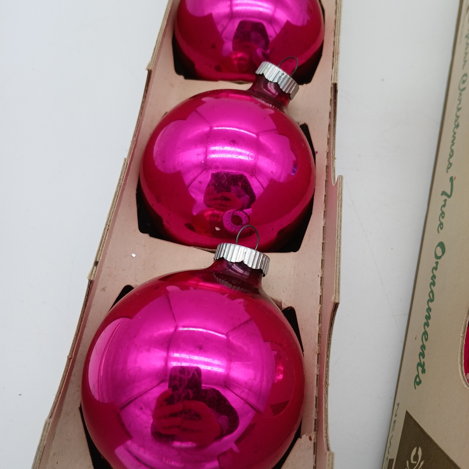 10 Vintage SHINY BRITE Glitter Mica Christmas Ornaments 2 5/8" Original Box