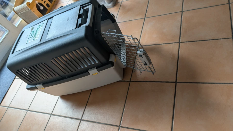 Trixie Transportbox Gulliver Hundetransportbox - Bild 4 von 4