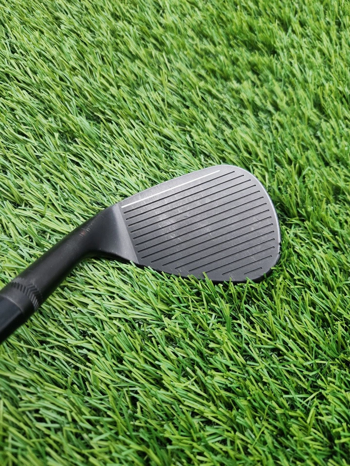 PXG 0311 FRESADO SUGAR DADDY II XTREME DARK WEDGE 54*/10 REG TT DYNAGOLD 95 35" G Foto 4 de 4