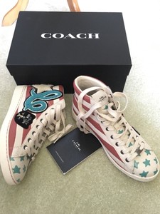 c204 high top sneaker