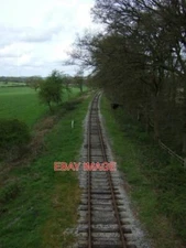 PHOTO  ECCLESBOURNE VALLEY RAILWAY HEADING NORTH TOWARDS WIRKSWORTH.