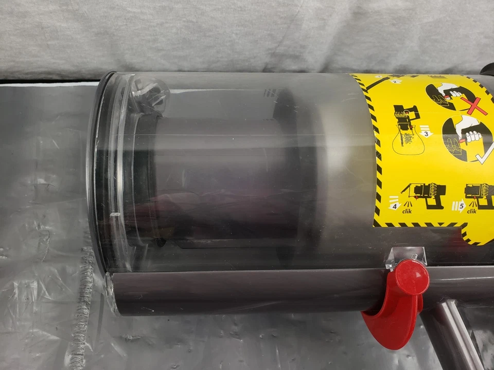 Dyson Cyclone v10 Total Clean+ Cordless Stick Vacuum Cleaner 4 Tools Wall Mount - Image 4 of 4