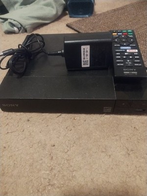 Sony BDP-S1700 Streaming Blu-ray + DVD Disc Player Working Bundle 