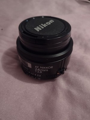 Nikon AF Nikkor 24mm f/2.8