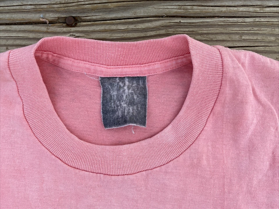 VTG 70s 80s Tie Dye T Shirt Soft Thin Pink Simple Circle Faded Pale Starburst - Image 4 of 4