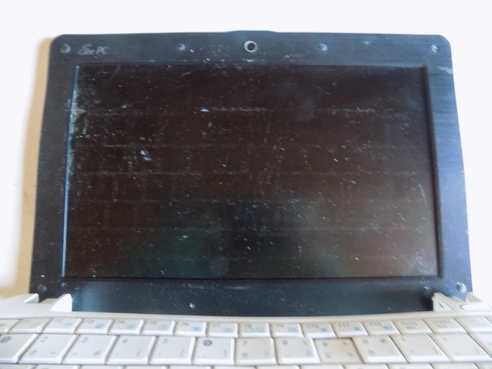 Pc portable Asus Eee PC 1001PX avec chargeur - Imagen 4 de 4