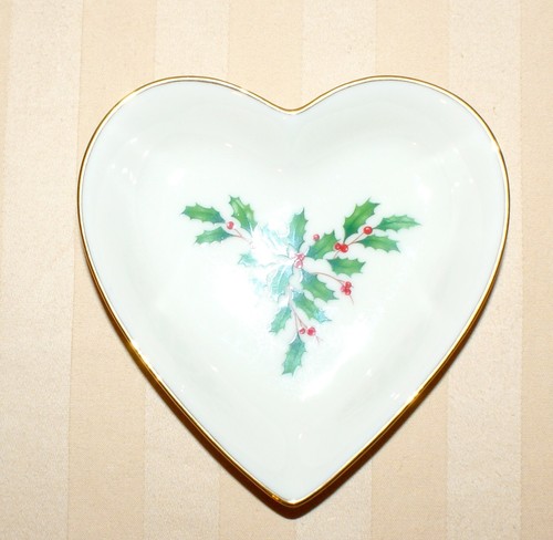 Lenox Holiday Heart Dish Small 5" New No Box - 第 1/2 張圖片