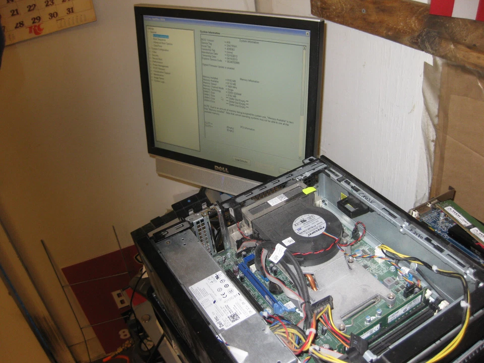 MT16JTF1G64AZ-1G6E1 Micron Crucial 8GB 2Rx8 PC3-12800U RAM Memory desktop Tested - Image 3 of 4