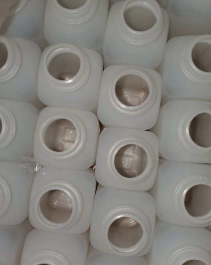 60 pack 16 oz. Empty Plastic Juice Bottles with Tamper Evident Caps👑