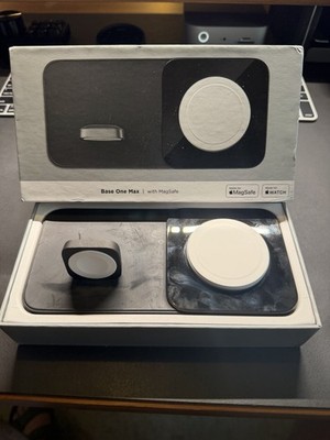 Nomad Base One Max with MagSafe Wireless Charging Dock Carbide Grey