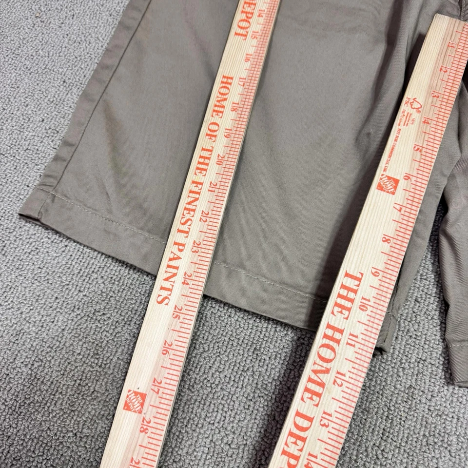 Volcom Shorts Men’s Beige Pockets Size 40 - Image 4 of 4