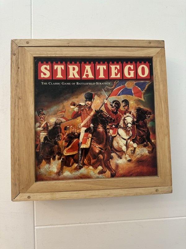 STRATEGO Board Game NOSTALGIA EDITION series Wooden Wood BOX Milton Bradley 2002