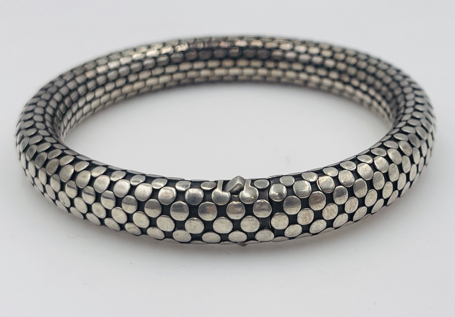 John Hardy Sterling Silver Dot Pattern Hidden Cla… - image 1