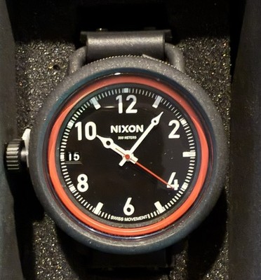NEW in box Nixon A488760 October All Black / Red Men's Watch F1231 Timepiece
