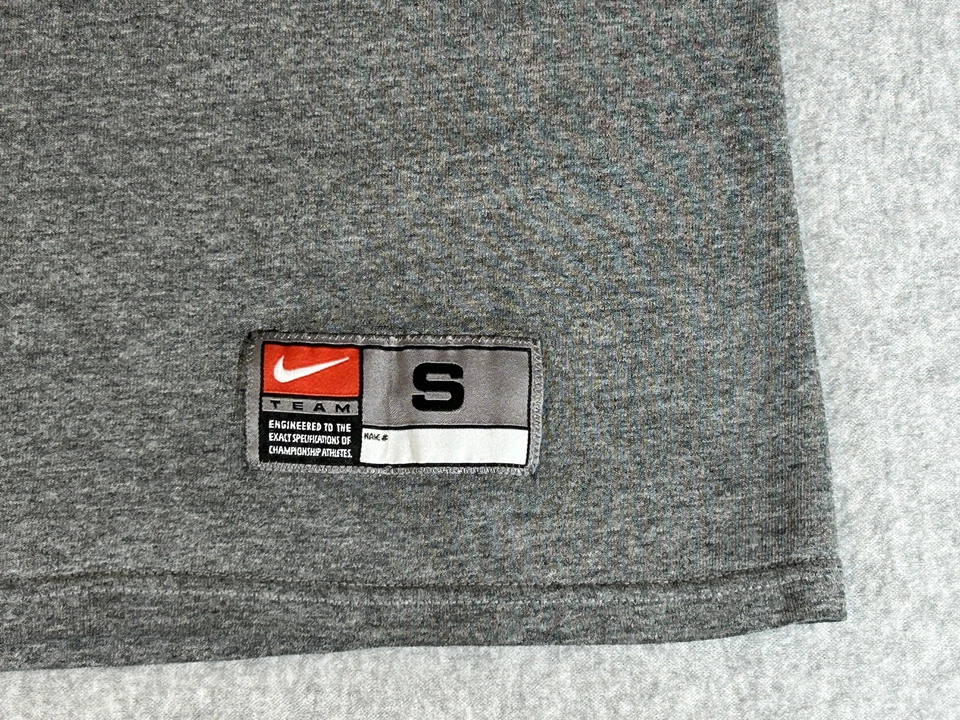 North Carolina Tar Heels Shirt Men Small Gray NCAA Lacrosse Nike UNC Vintage 90s - Image 2 of 4