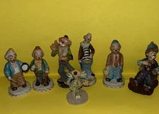 LOT 7 Vintage? Clown Figures One itself $26 on line (11844)