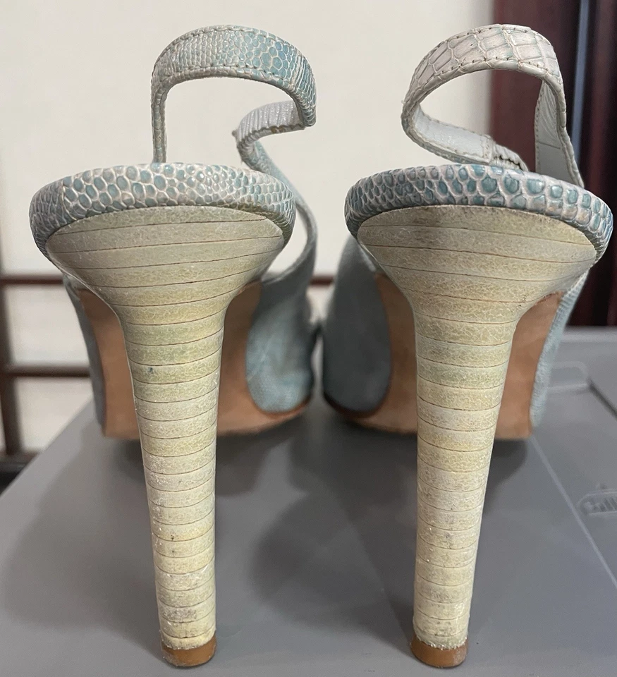 Manolo Blahnik Light Blue Leather 4” Heels Slingback Stiletto Open Toes Size 37 - Image 3 of 4