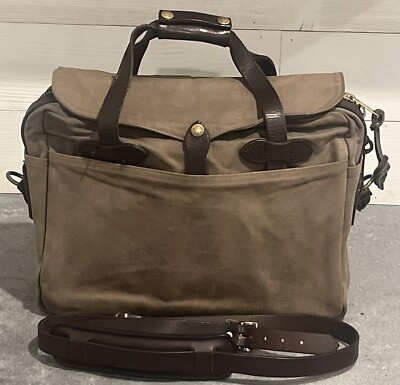 Filson Rugged Twill 257 Large Briefcase | Otter Patina | YKK Era