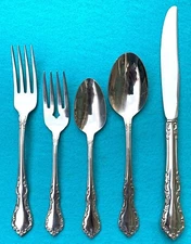 ONEIDA DELUXE  *MANSION HALL*  FLATWARE SILVERWARE PIECES You Choose Your Choice