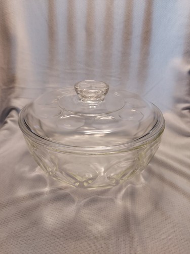Vintage Pyrex Clear Glass Casserole Dish Indented Circles With Lid - Picture 6 of 7