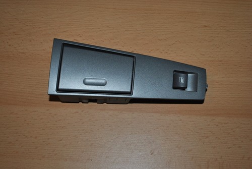 BMW E65 Blende Ascher Aschenbecher hinten links Schalter FH Verkleidung 7024489