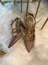 *100% AUTHENTIC*Valentino Garavani Rockstud Ankle Strap Pumps/Dusty Rose/Nude/38
