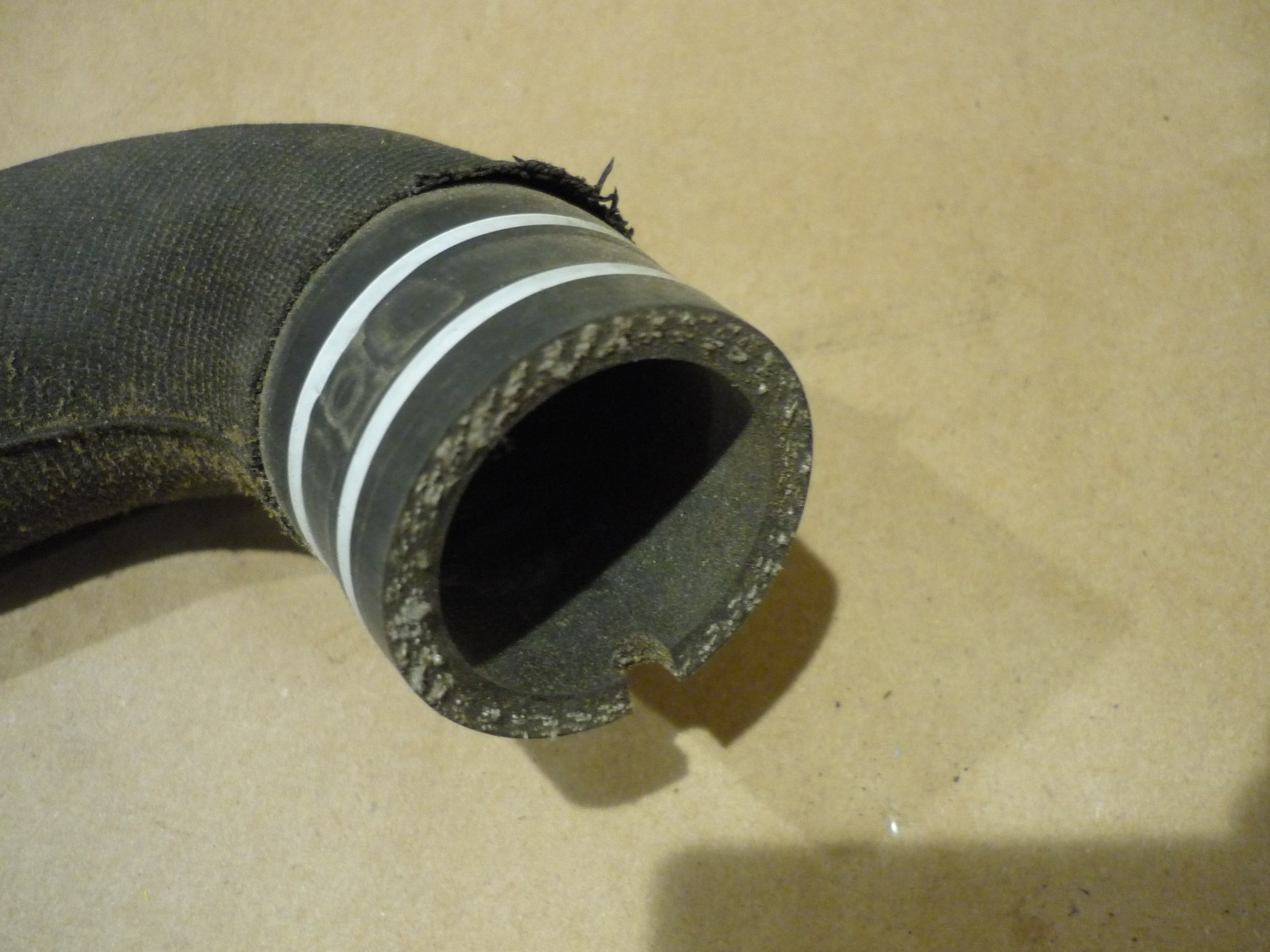 Ferrari 458 Italia - Water Pump Rubber Pipe -P/N  262471