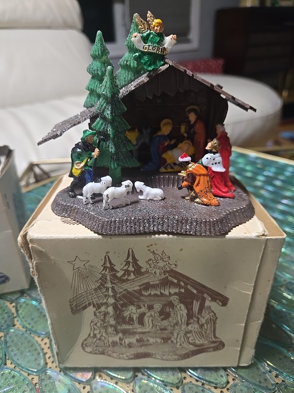Vintage Plastic Nativity Scene Retro Kitsch  Made In Western Germany VC 880