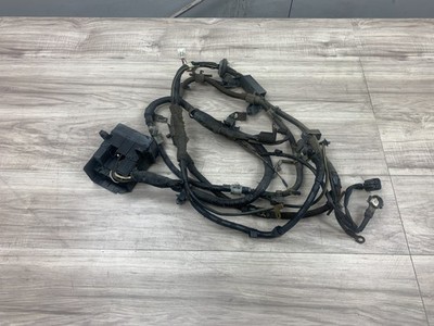 1999-2000 Mazda Miata Oem Engine Bay Fuse Box Battery Wiring Harness M/T *READ*