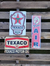 Lot of 3  TEXACO GASOLINE MOTOR OIL METAL Signs 2- 8x12” 1- FREE AIR 4x16"