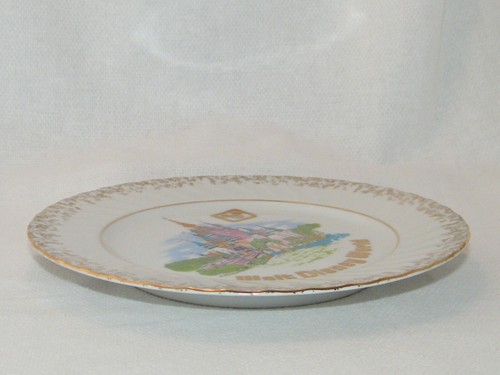 Vintage Original Walt Disney World Florida Collector Souvenir Castle Plate.Japan - Picture 4 of 10