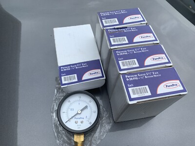 PurePro Pressure Gage 2 1/2  Face, 0-30 Psi, 1:4  Bottom Mount, NOS , Qty: 1