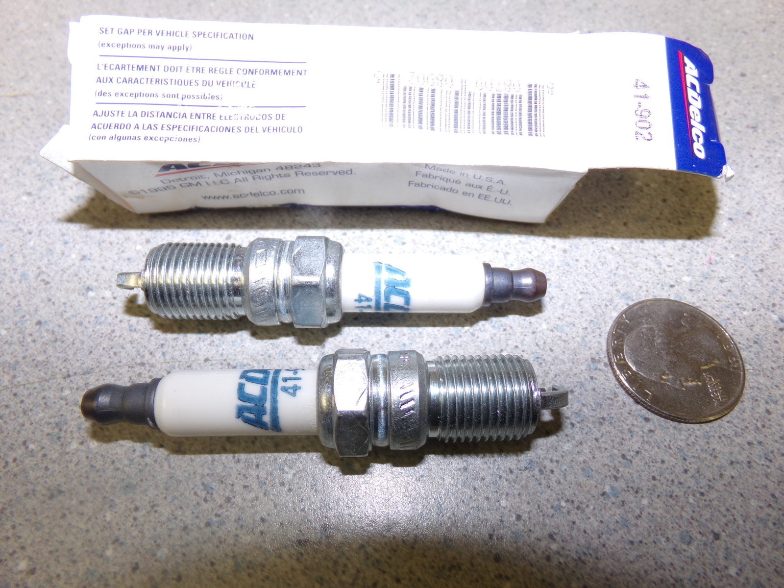 NEW  ACDelco 41-904 Spark Plugs, Lot of 2  FREE SHIPPING