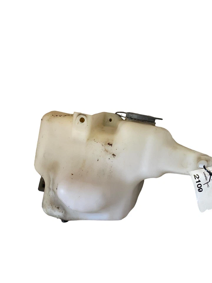 04 05 06 07 08 09 10 11 12 CHEVY COLORADO Windshield Washer Bottle Jug - Image 2 of 4