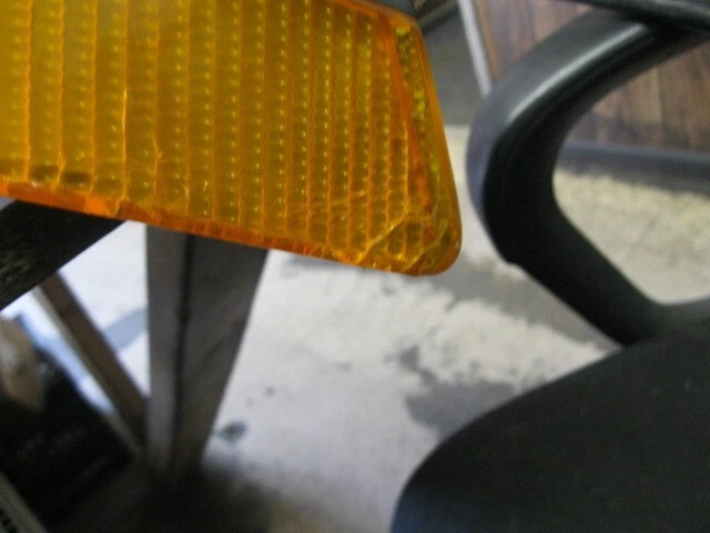 Luz trasera Alfa Romeo Milano 1987-1988 paso derecho OEM defectos ver todas las fotos Foto 3 de 4