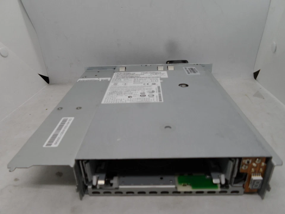 IBM LTO5 SAS HH ultrium5 Drive W/ tray TS3100 TS3200 46X1939 46X6073 3573-8247 - Image 2 of 4