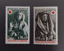 France Année 1973  YT 1779 1780  croix rouge