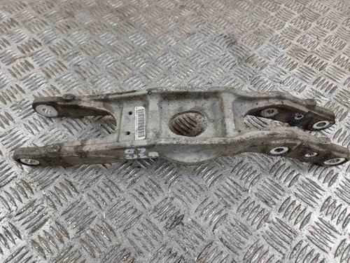 MERCEDES-BENZ C W205 Querlenker hinten rechts A2053300 2.00 2016 32585658