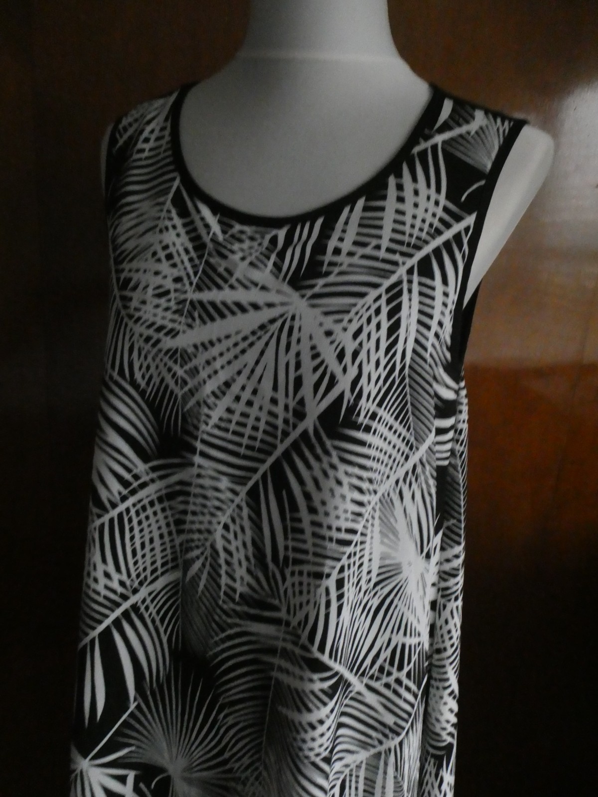Partizia Lusa Milano Black/White Detailed Asymmetric Tunic Dress Size Medium image 7